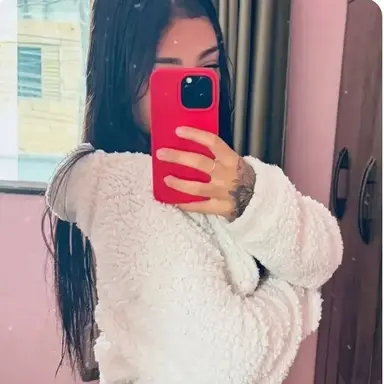 Profile image of Larissa