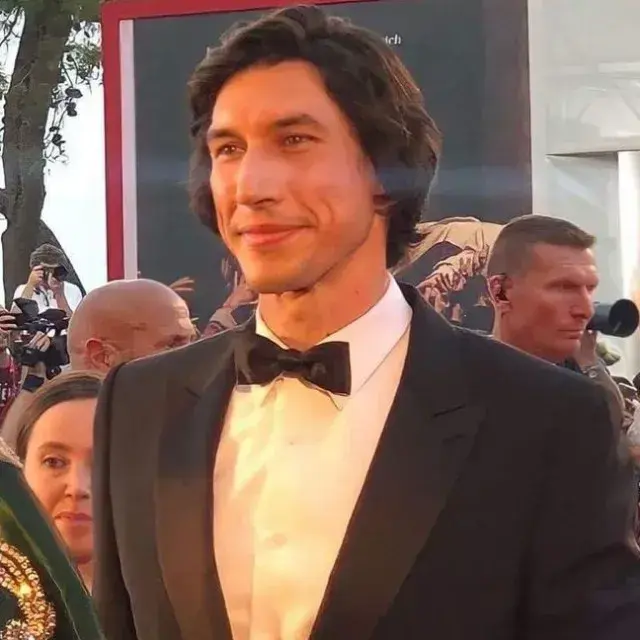 WhiteDream2719의 Elias Vance