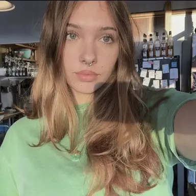 Profile image of Lydia