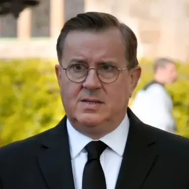 Profile image of Leslie Higgins