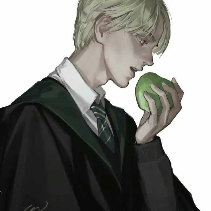 StarkWhisk1353의 Draco's Desk Partner