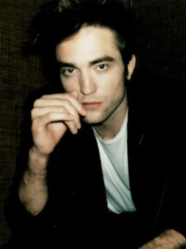 CrispPet3509의 Robert Pattinson