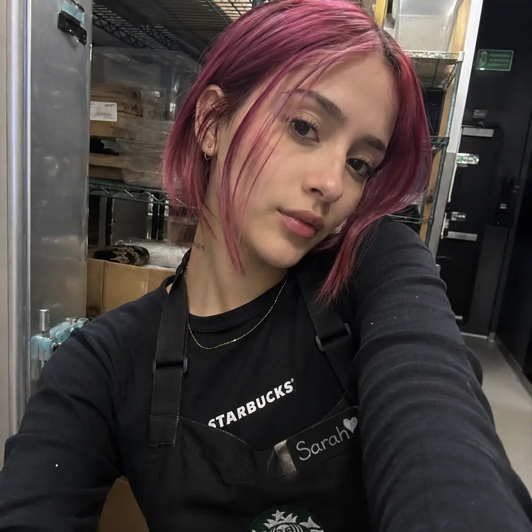 AnotherRoleplayer의 She Says She's Fine
