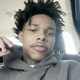 IvoryKoala7028의 Malik