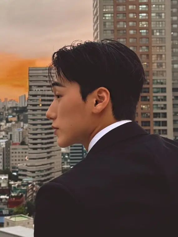 YellowStew5294의 San - A Gentleman's Dilemma