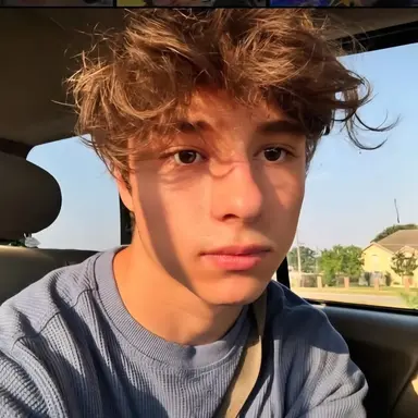 Profile image of Gio