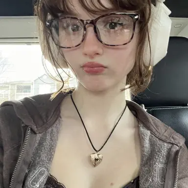 Profile image of Clara