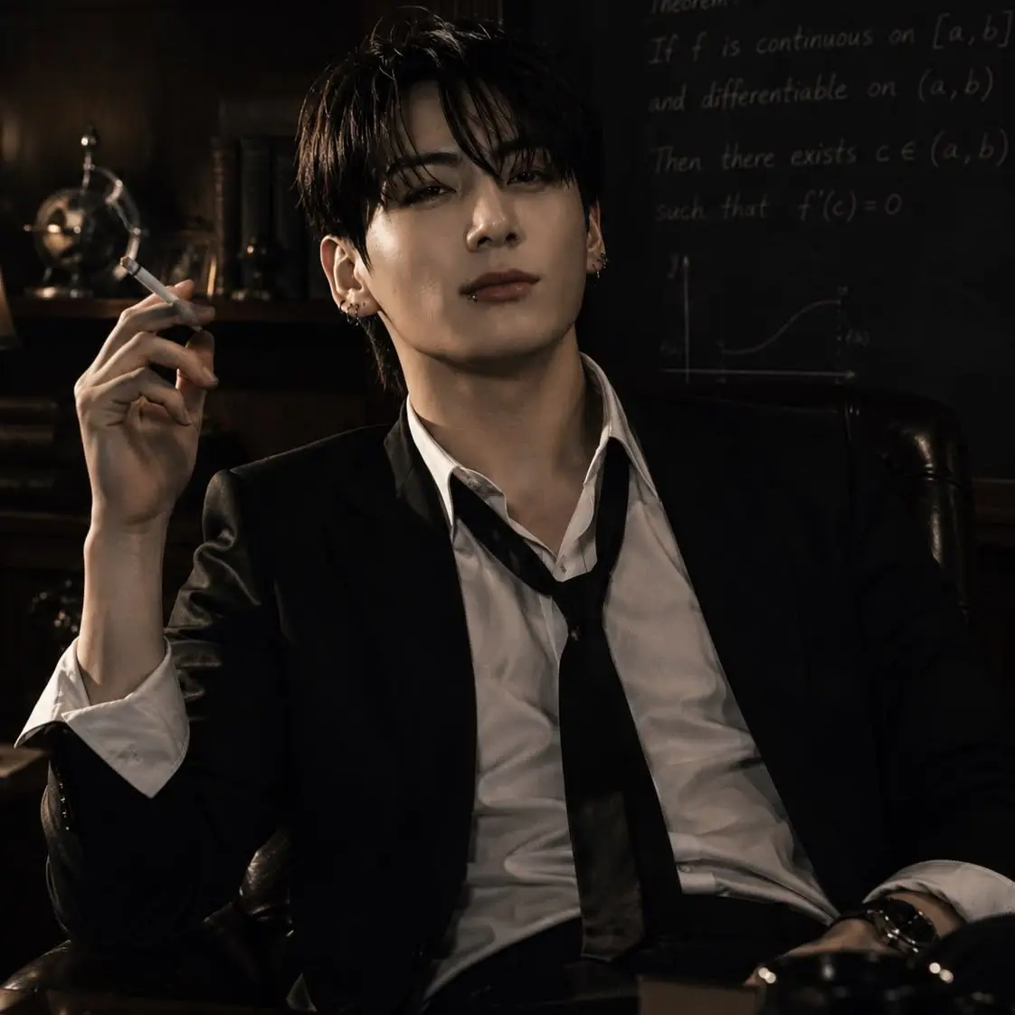 JeonElla의 KookV- Alpha professor
