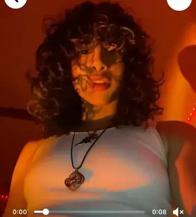 MereOven5486의 Amara