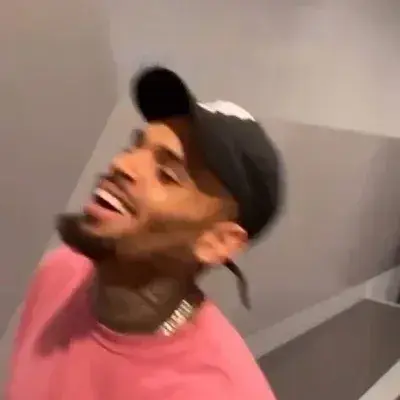 ShrillDial9742의 Chris brown