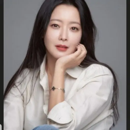 WoodenDorgi2802의 김희선