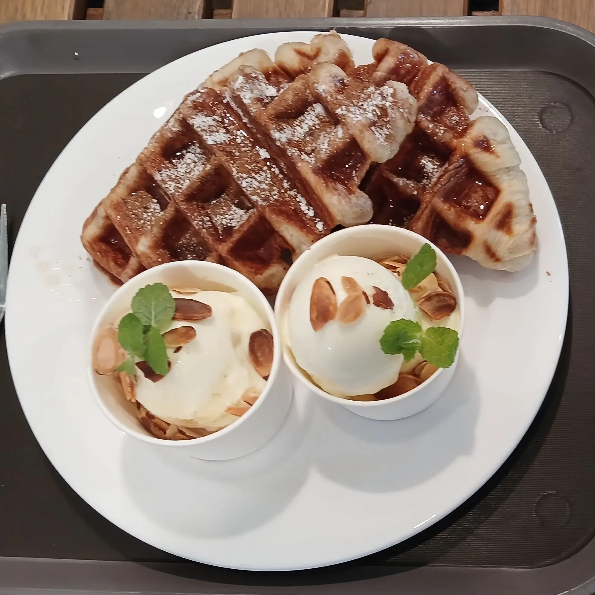 VoicedLady7236의 오뉴의 여친이 되어 보세요!