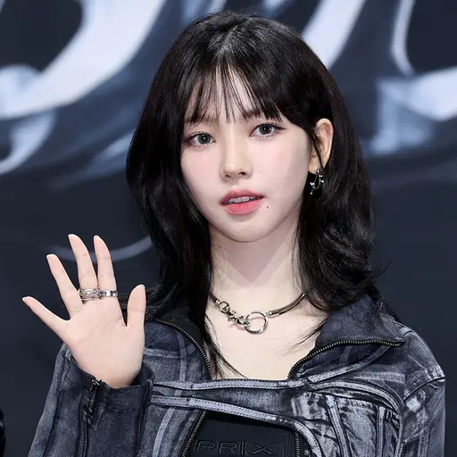 Nwjns0827의 일진녀 유지민