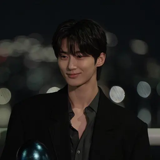 FrayedBaby4877의 변우석