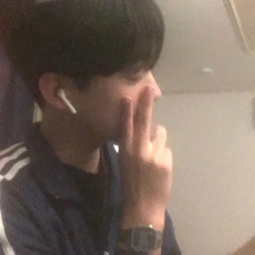 FrailFruit3606의 한교준