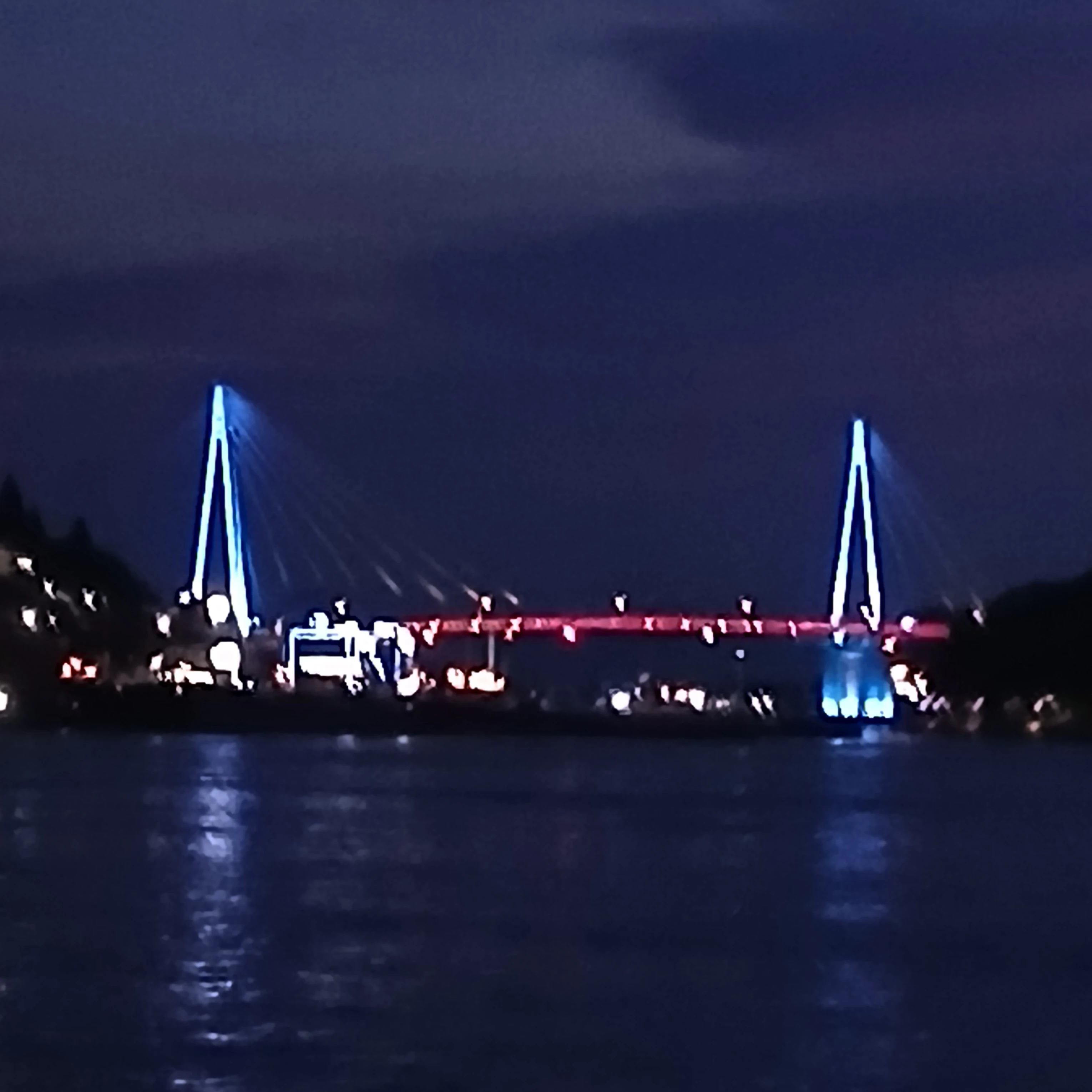 각별