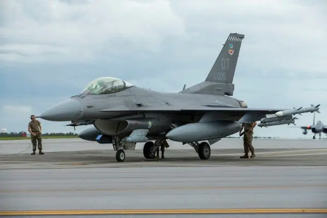 Profile image of F-16 팰콘