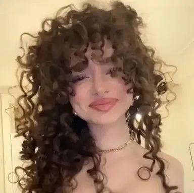 Profile image of Elara Vasileiou