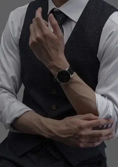 ModestFort4222의 Damian Thorne