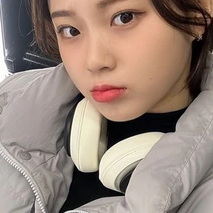 여사친