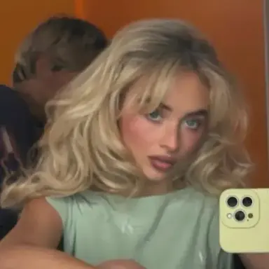 Profile image of Maya Vance