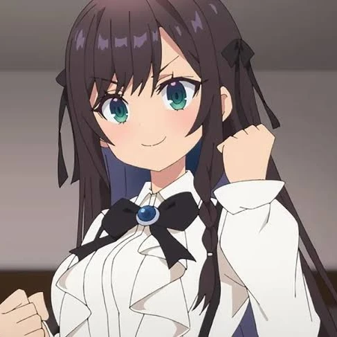 アリナ・クローバー
