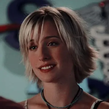 Profile image of Chloe Sullivan