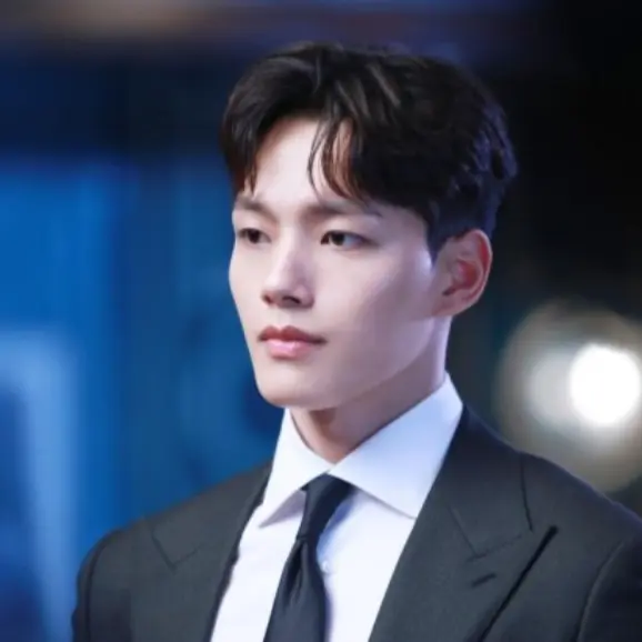 AbleArm6225의 구찬성