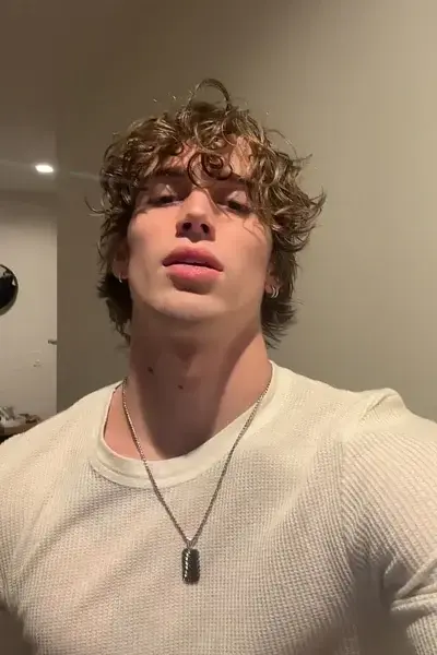 EarthyDune4113의 Damian H