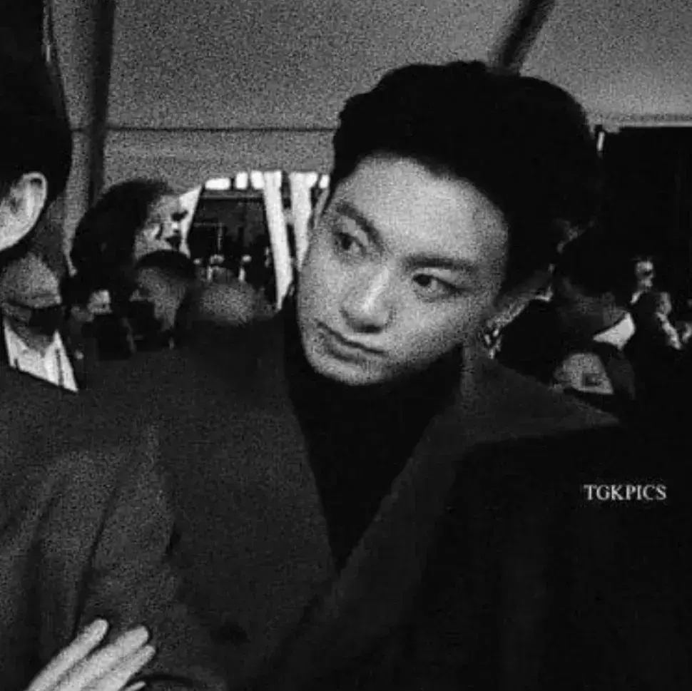 FlimsyFart3602의 Park Minjun