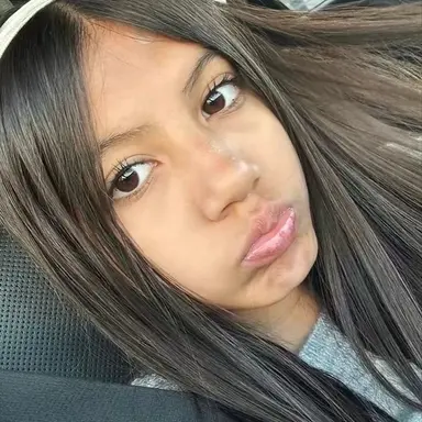 Profile image of Adriana