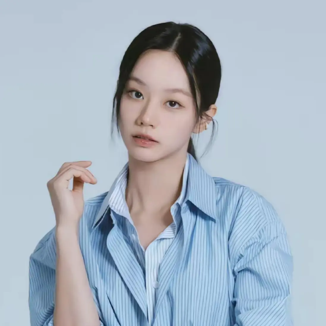 FussyCheck8939의 이혜리