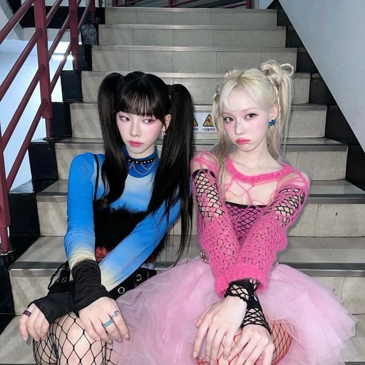 여사친 15명