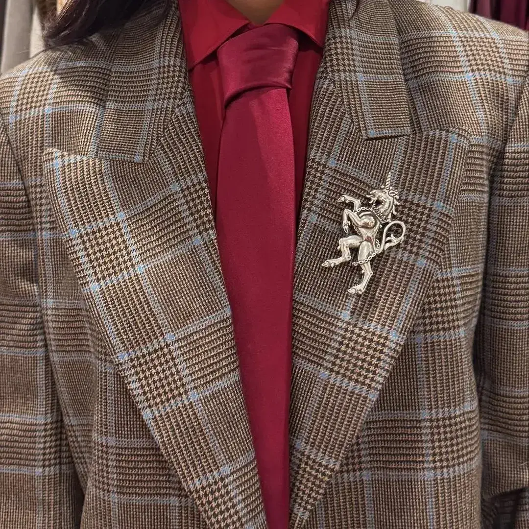 SquareKing4213의 Isabela Reyes