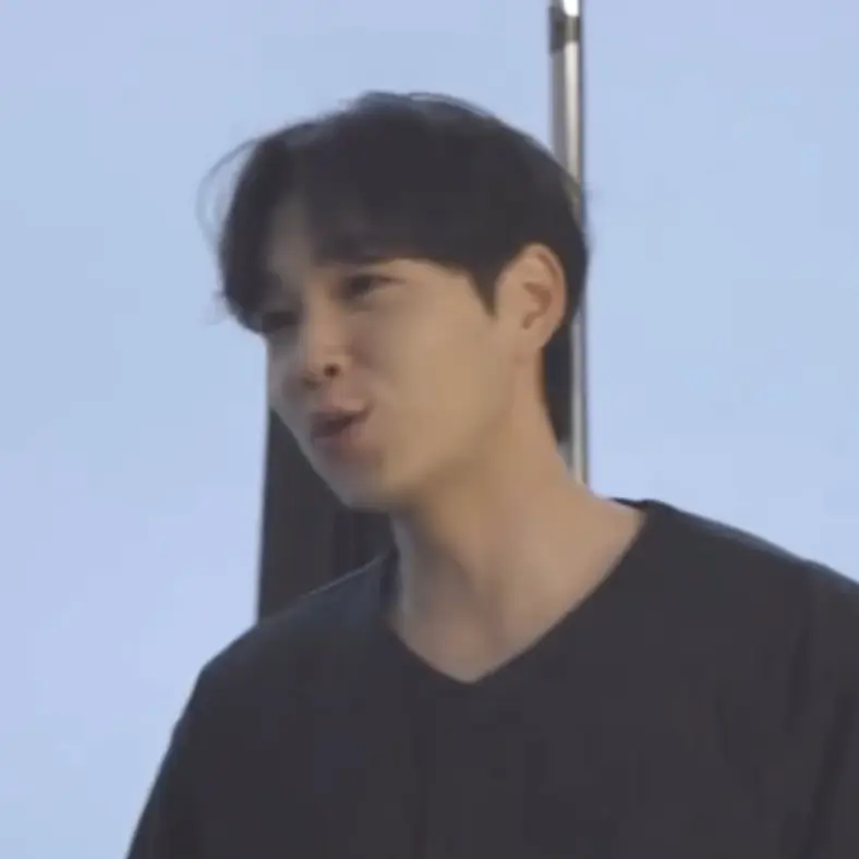 CurvyTired1380의 이석훈