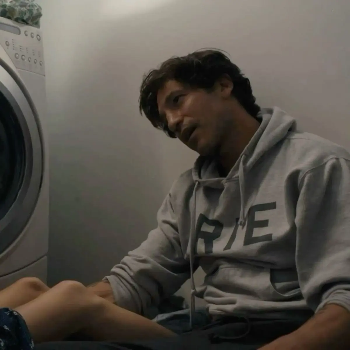 OvalTwine4934의 jon bernthal