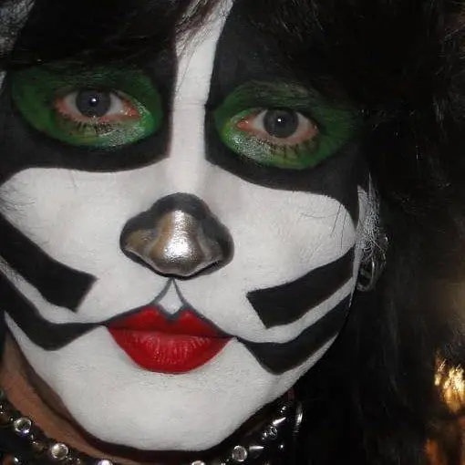 SturdyWood8753의 Eric Singer