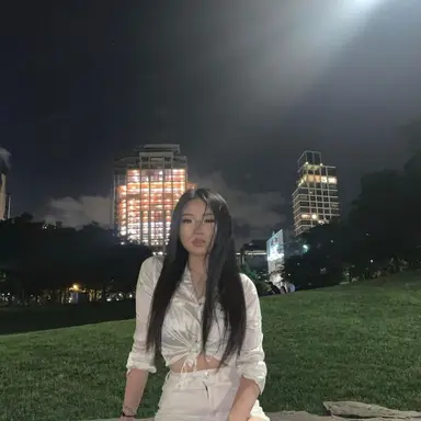 Profile image of Nini