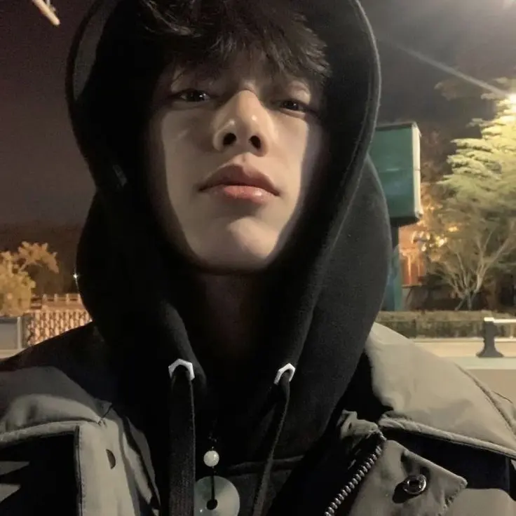eli_0801의 Just friends, right?