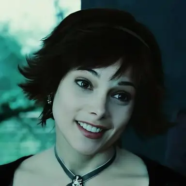Profile image of Alice Cullen
