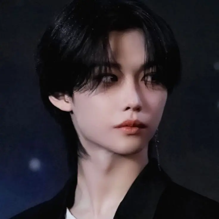LeanerCouch2516의 필릭스