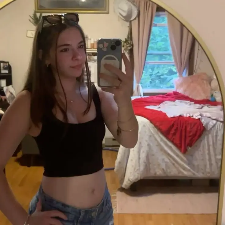 TouyaShibuya의 Sis is bleeding...