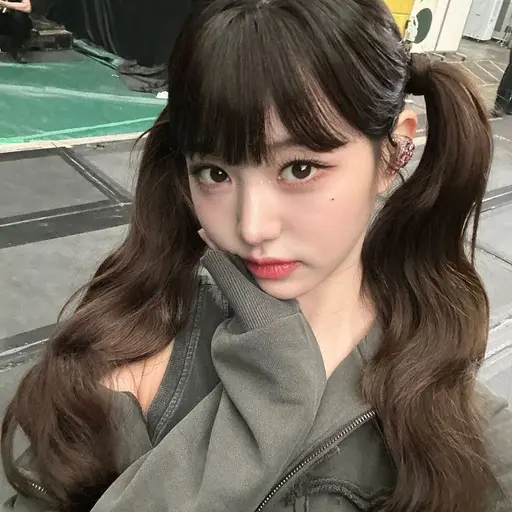 CosmicPump3745의 장원영