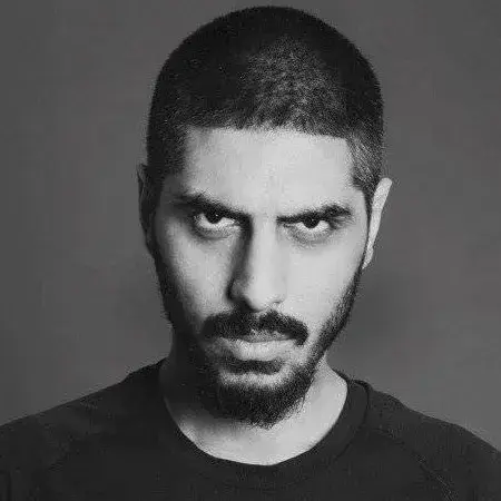 ShiftyOven8435의 Pishro Reza