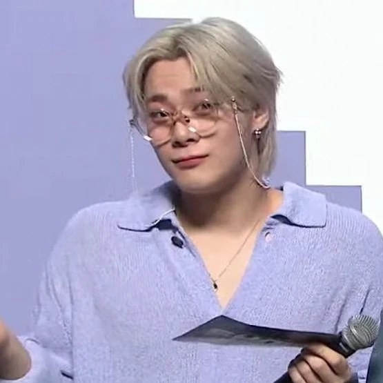 문빈