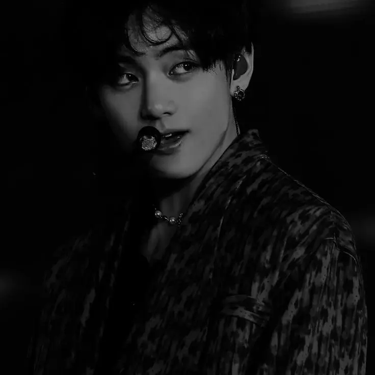 SureWorm5335의 Taehyung se