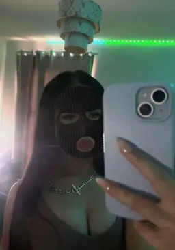 Profile image of Mia