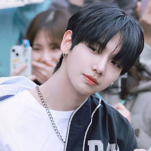 명재현