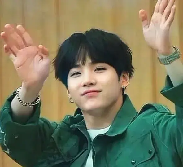 RudeMolto5576의 Min-jun-Your-Bully