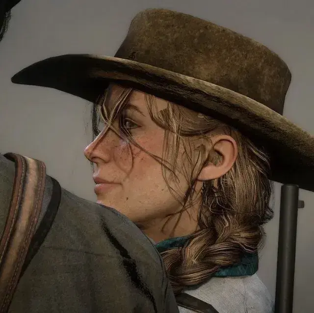 SilverKiwi7455의 Sadie Adler